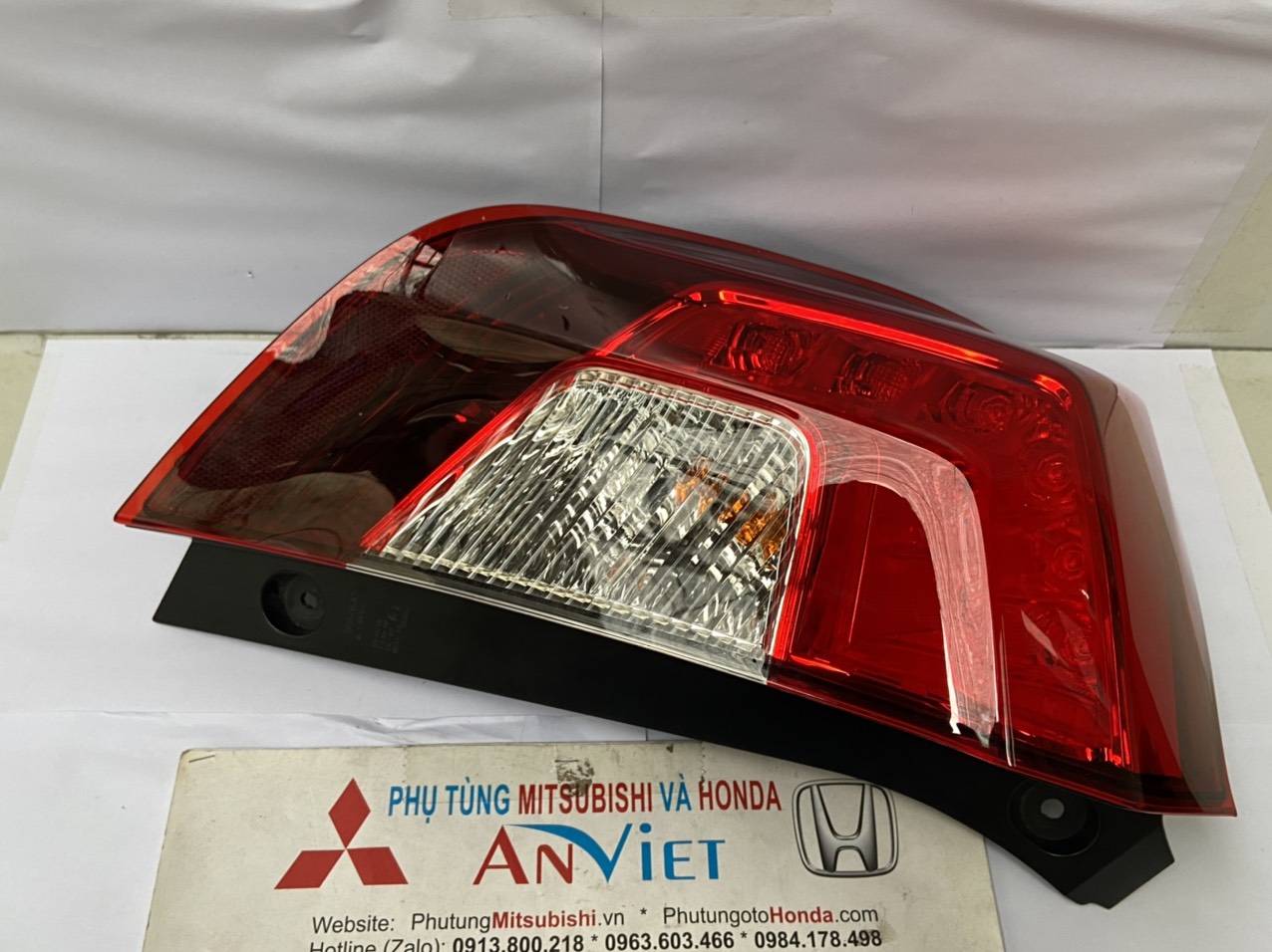 Đèn lái sau Honda JAZZ